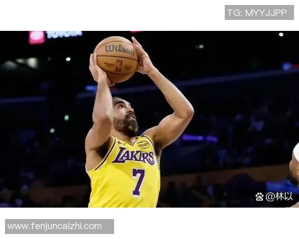 快船与湖人对决引发热议球迷热情高涨期待精彩表现